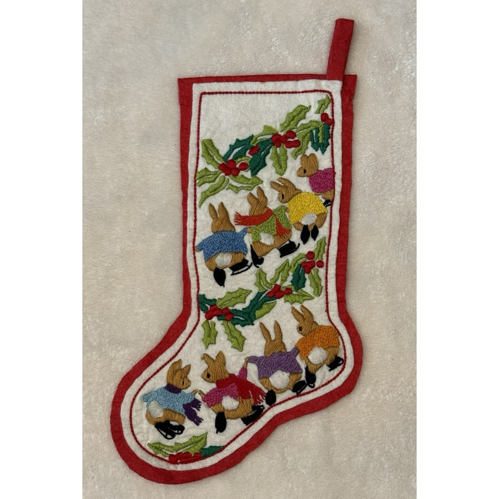 VTG‎ Columbia Minerva SKATING BUNNIES Crewel Felt Christmas Stocking FINISHED